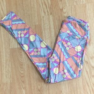 OS Lularoe leggings